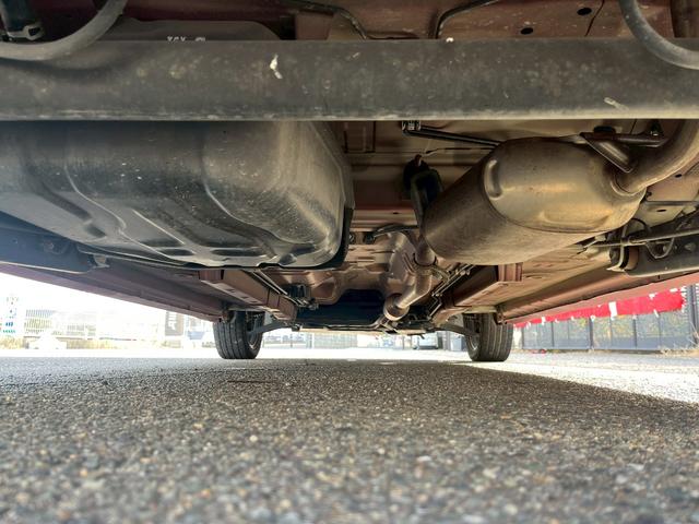 ワゴンＲ ２０周年記念車　ドライブレコーダー　ＥＴＣ　バックカメラ　ナビ　ＴＶ　衝突被害軽減システム　オートライト　ＨＩＤ　スマートキー　アイドリングストップ　電動格納ミラー　シートヒーター　ベンチシート　ＣＶＴ（34枚目）