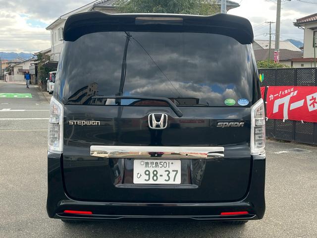 ステップワゴンスパーダ Ｚ　クールスピリット　ＥＴＣ　バックカメラ　ナビ　ＴＶ　オートクルーズコントロール　両側電動スライドドア　オートライト　ＨＩＤ　スマートキー　アイドリングストップ　電動格納ミラー　後席モニター　３列シート　ＣＶＴ（16枚目）