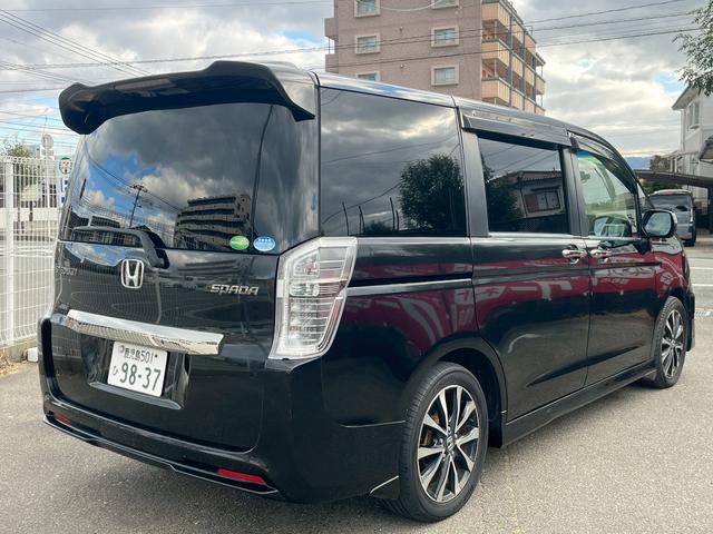 ステップワゴンスパーダ Ｚ　クールスピリット　ＥＴＣ　バックカメラ　ナビ　ＴＶ　オートクルーズコントロール　両側電動スライドドア　オートライト　ＨＩＤ　スマートキー　アイドリングストップ　電動格納ミラー　後席モニター　３列シート　ＣＶＴ（17枚目）