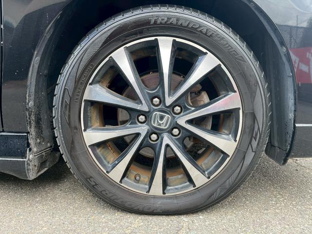 ステップワゴンスパーダ Ｚ　クールスピリット　ＥＴＣ　バックカメラ　ナビ　ＴＶ　オートクルーズコントロール　両側電動スライドドア　オートライト　ＨＩＤ　スマートキー　アイドリングストップ　電動格納ミラー　後席モニター　３列シート　ＣＶＴ（20枚目）