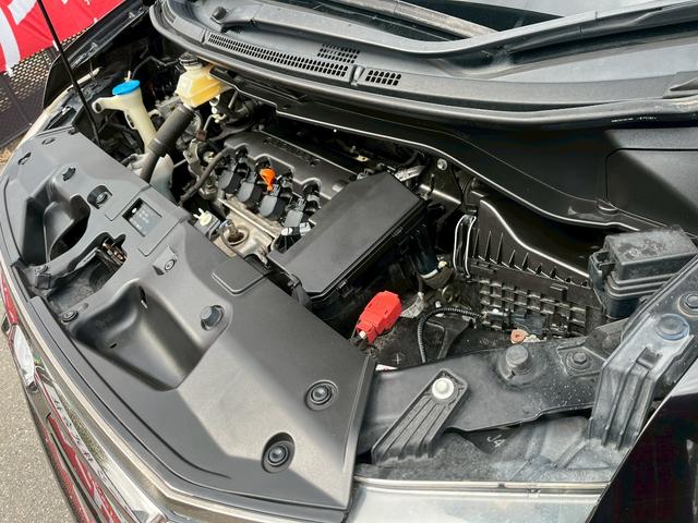 ステップワゴンスパーダ Ｚ　クールスピリット　ＥＴＣ　バックカメラ　ナビ　ＴＶ　オートクルーズコントロール　両側電動スライドドア　オートライト　ＨＩＤ　スマートキー　アイドリングストップ　電動格納ミラー　後席モニター　３列シート　ＣＶＴ（22枚目）