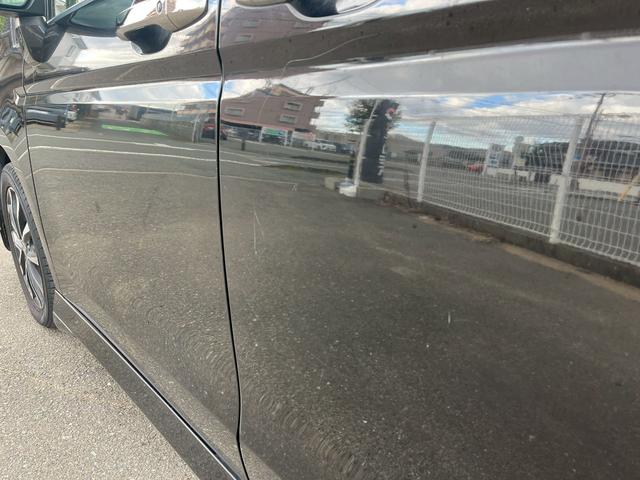 ステップワゴンスパーダ Ｚ　クールスピリット　ＥＴＣ　バックカメラ　ナビ　ＴＶ　オートクルーズコントロール　両側電動スライドドア　オートライト　ＨＩＤ　スマートキー　アイドリングストップ　電動格納ミラー　後席モニター　３列シート　ＣＶＴ（36枚目）