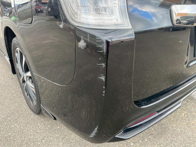 ステップワゴンスパーダ Ｚ　クールスピリット　ＥＴＣ　バックカメラ　ナビ　ＴＶ　オートクルーズコントロール　両側電動スライドドア　オートライト　ＨＩＤ　スマートキー　アイドリングストップ　電動格納ミラー　後席モニター　３列シート　ＣＶＴ（40枚目）