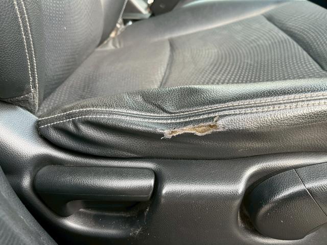 ステップワゴンスパーダ Ｚ　クールスピリット　ＥＴＣ　バックカメラ　ナビ　ＴＶ　オートクルーズコントロール　両側電動スライドドア　オートライト　ＨＩＤ　スマートキー　アイドリングストップ　電動格納ミラー　後席モニター　３列シート　ＣＶＴ（47枚目）