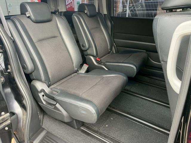 ステップワゴンスパーダ Ｚ　クールスピリット　ＥＴＣ　バックカメラ　ナビ　ＴＶ　オートクルーズコントロール　両側電動スライドドア　オートライト　ＨＩＤ　スマートキー　アイドリングストップ　電動格納ミラー　後席モニター　３列シート　ＣＶＴ（52枚目）