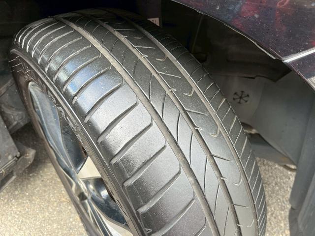 ステップワゴンスパーダ Ｚ　クールスピリット　ＥＴＣ　バックカメラ　ナビ　ＴＶ　オートクルーズコントロール　両側電動スライドドア　オートライト　ＨＩＤ　スマートキー　アイドリングストップ　電動格納ミラー　後席モニター　３列シート　ＣＶＴ（54枚目）