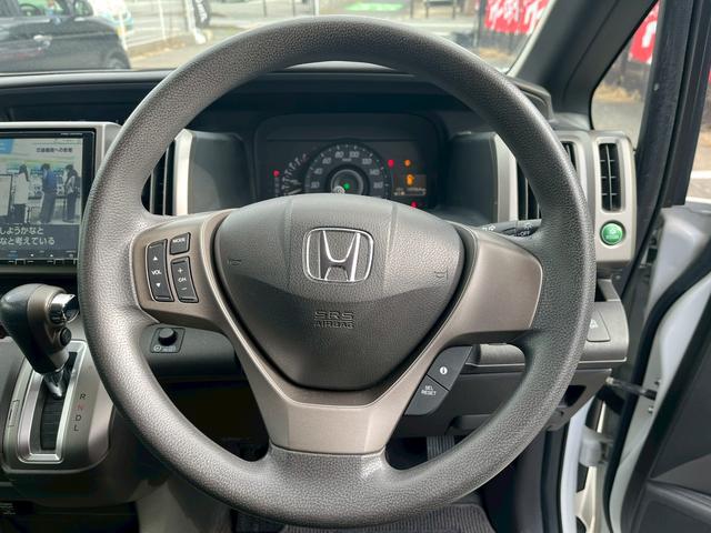 ステップワゴン G Eセレクション ドライブレコーダー ETC バックカメラ ナビ TV 両側電動スライドドア オートライト スマートキー アイドリングストップ 電動格納ミラー 3列シート CVT CD DVD再生 USB(3枚目)