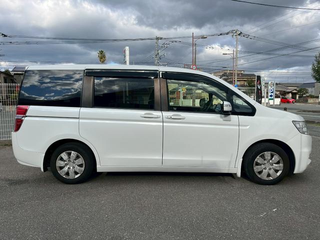 ステップワゴン G Eセレクション ドライブレコーダー ETC バックカメラ ナビ TV 両側電動スライドドア オートライト スマートキー アイドリングストップ 電動格納ミラー 3列シート CVT CD DVD再生 USB(14枚目)