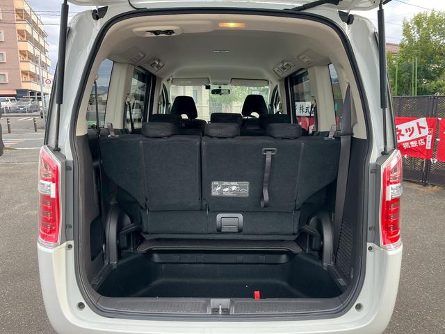 ステップワゴン G Eセレクション ドライブレコーダー ETC バックカメラ ナビ TV 両側電動スライドドア オートライト スマートキー アイドリングストップ 電動格納ミラー 3列シート CVT CD DVD再生 USB(18枚目)