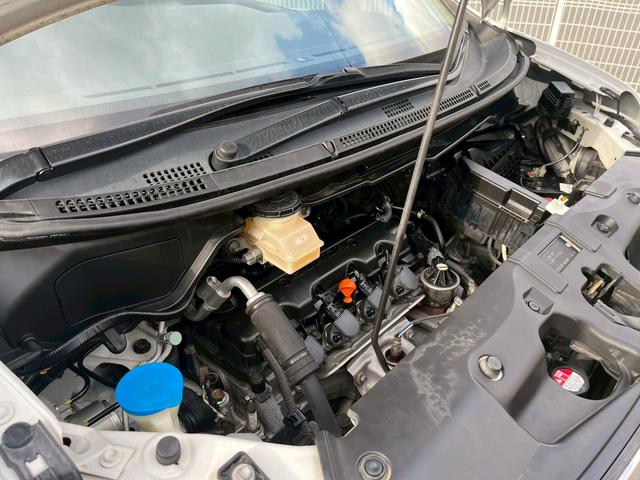 ステップワゴン G Eセレクション ドライブレコーダー ETC バックカメラ ナビ TV 両側電動スライドドア オートライト スマートキー アイドリングストップ 電動格納ミラー 3列シート CVT CD DVD再生 USB(28枚目)