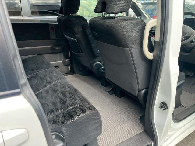 ステップワゴン G Eセレクション ドライブレコーダー ETC バックカメラ ナビ TV 両側電動スライドドア オートライト スマートキー アイドリングストップ 電動格納ミラー 3列シート CVT CD DVD再生 USB(29枚目)