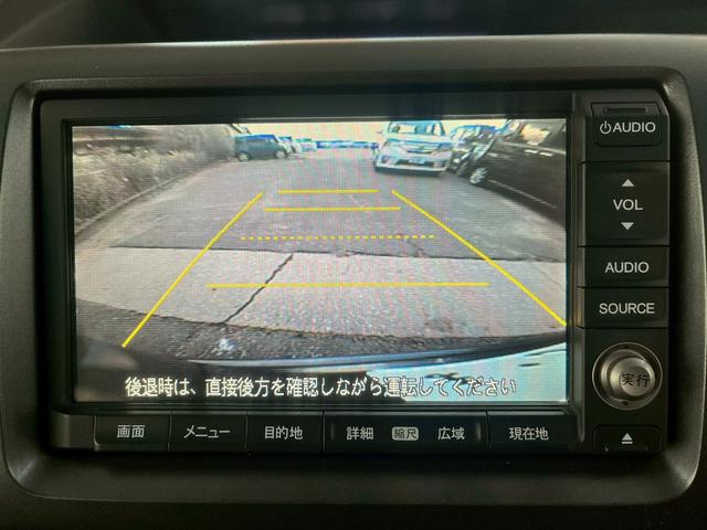 ステップワゴンスパーダ Ｚ　ＨＤＤナビエディション　４ＷＤ　ドライブレコーダー　ＥＴＣ　バックカメラ　ＴＶ　両側電動スライドドア　オートライト　ＨＩＤ　スマートキー　　後席モニター　３列シート　ＡＴ　アルミホイール　ＤＶＤ再生　ＵＳＢ（6枚目）