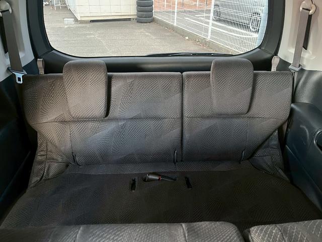 ステップワゴンスパーダ Ｚ　ＨＤＤナビエディション　４ＷＤ　ドライブレコーダー　ＥＴＣ　バックカメラ　ＴＶ　両側電動スライドドア　オートライト　ＨＩＤ　スマートキー　　後席モニター　３列シート　ＡＴ　アルミホイール　ＤＶＤ再生　ＵＳＢ（38枚目）