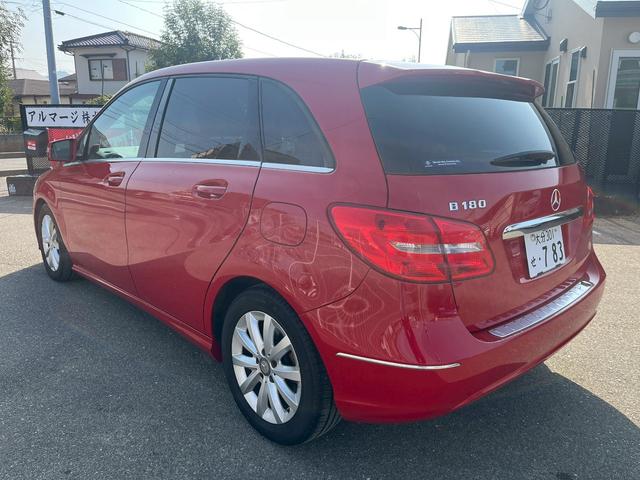 Ｂクラス Ｂ１８０　ＥＴＣ　バックカメラ　オートクルーズコントロール　アルミホイール　オートライト　キーレスエントリー　電動格納ミラー　ＡＴ　盗難防止システム　ＡＢＳ　ＵＳＢ　Ｂｌｕｅｔｏｏｔｈ　エアコン（17枚目）