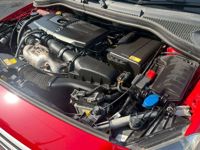 Ｂクラス Ｂ１８０　ＥＴＣ　バックカメラ　オートクルーズコントロール　アルミホイール　オートライト　キーレスエントリー　電動格納ミラー　ＡＴ　盗難防止システム　ＡＢＳ　ＵＳＢ　Ｂｌｕｅｔｏｏｔｈ　エアコン（50枚目）