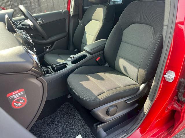 Ｂクラス Ｂ１８０　ＥＴＣ　バックカメラ　オートクルーズコントロール　アルミホイール　オートライト　キーレスエントリー　電動格納ミラー　ＡＴ　盗難防止システム　ＡＢＳ　ＵＳＢ　Ｂｌｕｅｔｏｏｔｈ　エアコン（51枚目）