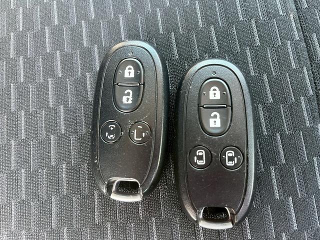 スペーシアカスタム ＴＳ　ＥＴＣ　バックカメラ　両側電動スライドドア　ナビ　ＴＶ　衝突被害軽減システム　オートライト　ＨＩＤ　スマートキー　アイドリングストップ　電動格納ミラー　ベンチシート　ＣＶＴ　盗難防止システム　ＡＢＳ（42枚目）