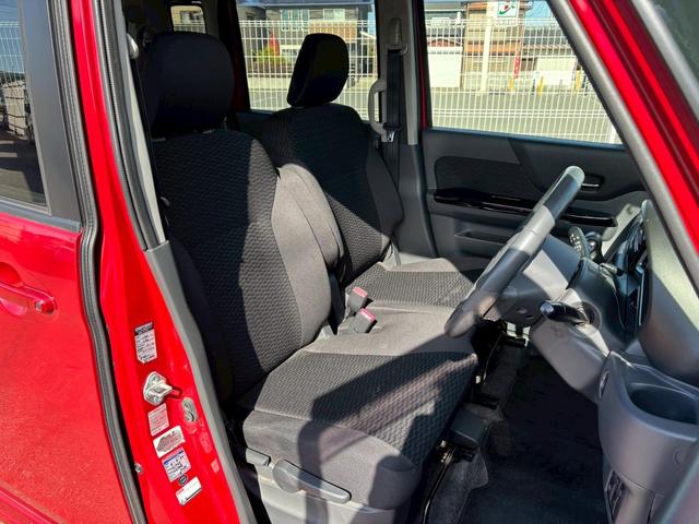 スペーシアカスタム ＴＳ　ＥＴＣ　バックカメラ　両側電動スライドドア　ナビ　ＴＶ　衝突被害軽減システム　オートライト　ＨＩＤ　スマートキー　アイドリングストップ　電動格納ミラー　ベンチシート　ＣＶＴ　盗難防止システム　ＡＢＳ（48枚目）