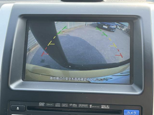 エクストレイル ２０Ｘｔ　４ＷＤ　ＥＴＣ　バックカメラ　オートクルーズコントロール　ナビ　ＴＶ　オートライト　スマートキー　電動格納ミラー　シートヒーター　ＣＶＴ　衝突安全ボディ　ＣＤ　ＤＶＤ再生　ＡＢＳ　ＥＳＣ　エアコン（4枚目）