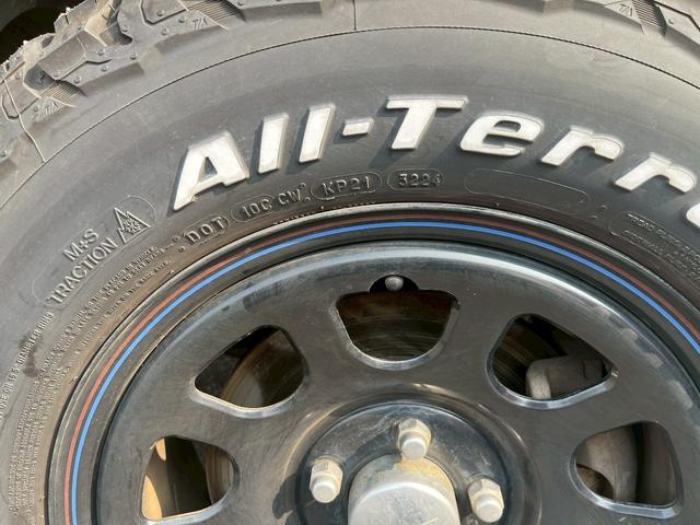 エクストレイル ２０Ｘｔ　４ＷＤ　ＥＴＣ　バックカメラ　オートクルーズコントロール　ナビ　ＴＶ　オートライト　スマートキー　電動格納ミラー　シートヒーター　ＣＶＴ　衝突安全ボディ　ＣＤ　ＤＶＤ再生　ＡＢＳ　ＥＳＣ　エアコン（30枚目）