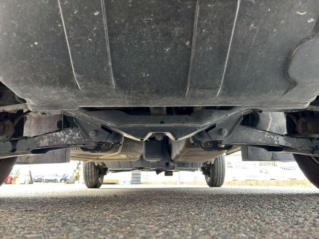 サンバーバン 　ＡＴ　　キーレスエントリー　エアコン　パワーウィンドウ（39枚目）