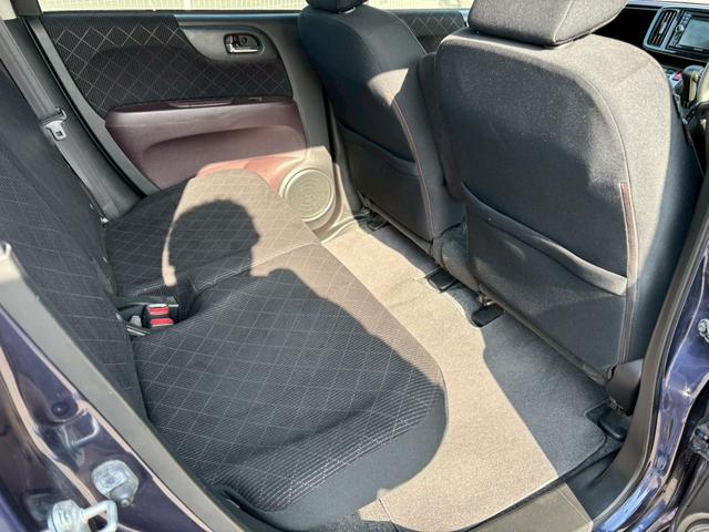 Ｎ－ＯＮＥ プレミアム　ツアラー・Ｌパッケージ　ＥＴＣ　バックカメラ　ナビ　ＴＶ　オートクルーズコントロール　オートライト　ＨＩＤ　スマートキー　電動格納ミラー　ベンチシート　ＣＶＴ　盗難防止システム　ＡＢＳ　ＥＳＣ　ＣＤ　ＤＶＤ再生　ＵＳＢ（35枚目）