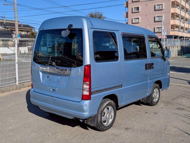 サンバーバン ディアス　４ＷＤ　軽バン　ＡＴ　ＥＴＣ　両側スライドドア　キーレスエントリー　アルミホイール　ＡＢＳ　エアコン　パワーステアリング　パワーウィンドウ　ＣＤ（15枚目）