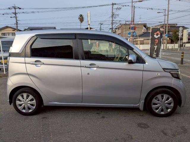 Ｎ－ＷＧＮ Ｇ　ＳＳコンフォートＬパッケージ　ＥＴＣ　バックカメラ　ナビ　ＴＶ　衝突被害軽減システム　オートライト　ＨＩＤ　スマートキー　アイドリングストップ　電動格納ミラー　シートヒーター　ベンチシート　ＣＶＴ　盗難防止システム　ＡＢＳ　ＥＳＣ（15枚目）