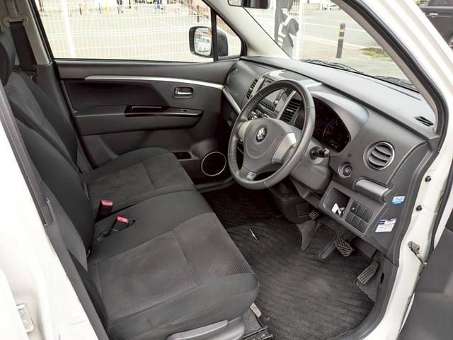 ワゴンＲ リミテッドＩＩ　ＥＴＣ　バックカメラ　オートライト　ＨＩＤ　スマートキー　電動格納ミラー　シートヒーター　ベンチシート　ＣＶＴ　盗難防止システム　ＡＢＳ　ＣＤ　ミュージックプレイヤー接続可　アルミホイール（10枚目）