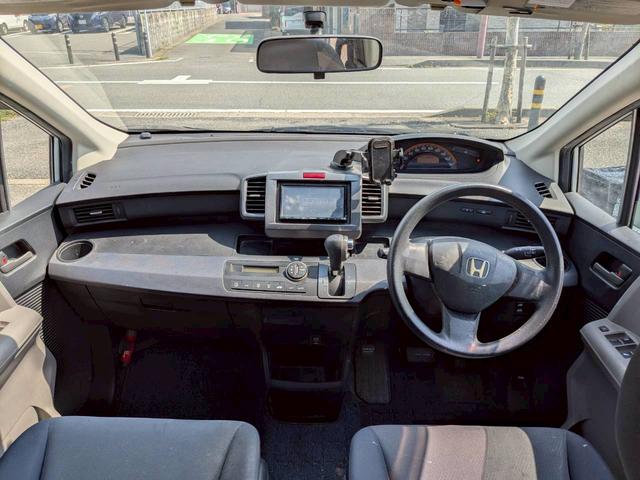 この度は当店のお車をご覧になっていただき、誠にありがとうございます。ぜひじっくりとご検討下さい。気軽にお問合せ・お見積りお待ちしております。