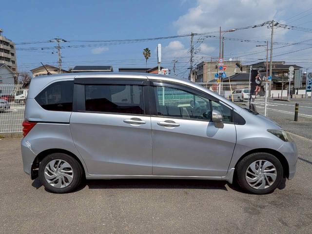 この度は当店のお車をご覧になっていただき、誠にありがとうございます。ぜひじっくりとご検討下さい。気軽にお問合せ・お見積りお待ちしております。