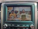 TV付きの車となっております。送迎時の待ち時間などとてもお役に立ちます。