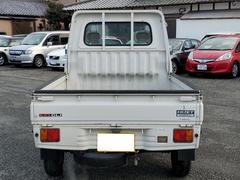 この度は当店のお車をご覧になっていただき、誠にありがとうございます。じっくり現車確認して頂けるよう、ご準備を致します！ 5