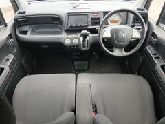 運転者にとっては日々使用することとなる運転席です。運転席が快適だと運転に集中することができますね。 2