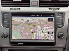 �ʥ��դ���ι�Ԥ�ɥ饤�֤�ڤ����ҤȻ������Ƥ�ƻ�Ǥ��¤����Ȥʤ����������Ȥ��Ƥ���ޤ��� 4