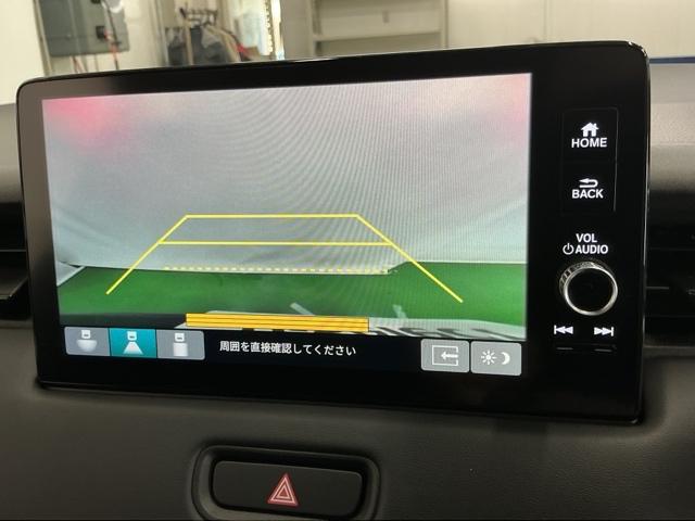 ヴェゼル ｅ：ＨＥＶＸ　ドラレコ　ナビ　Ｒカメラ　ブルートゥース　前後障害物センサー　ＡＡＣ　イモビライザー　スマ－トキ－　誤発進抑制　ＰＷ　リアカメラ　クルコン　ＥＳＣ　ＥＴＣ装備　キーフリー　ＬＥＤヘッドランプ　ＡＢＳ（12枚目）