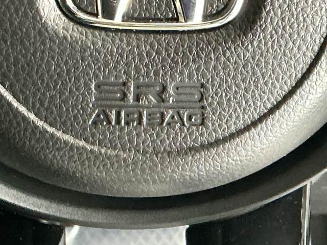 ヴェゼル ｅ：ＨＥＶＸ　ドラレコ　ナビ　Ｒカメラ　ブルートゥース　前後障害物センサー　ＡＡＣ　イモビライザー　スマ－トキ－　誤発進抑制　ＰＷ　リアカメラ　クルコン　ＥＳＣ　ＥＴＣ装備　キーフリー　ＬＥＤヘッドランプ　ＡＢＳ（69枚目）