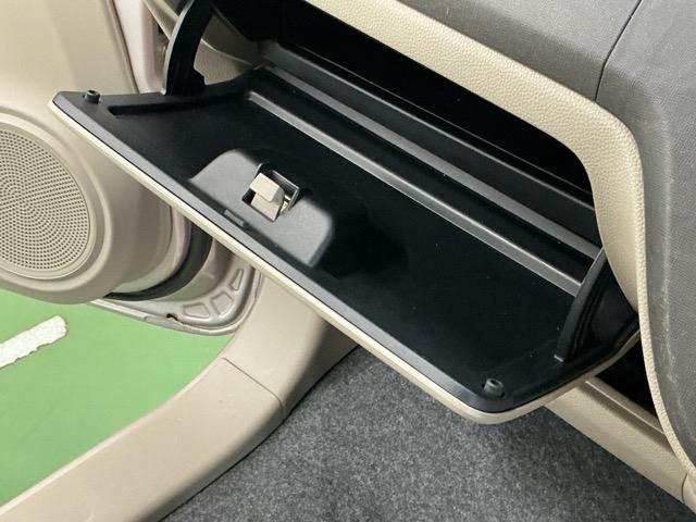 Ｎ－ＯＮＥ Ｇ・Ｌパッケージ　ディスプレイオーディオ　Ｒカメラ　ＣＤ　整備記録簿有　ｉストップ　ベンチＳ　盗難防止　ＥＴＣ付き　フルオートエアコン　パワーウィンドウ　助手席エアバック　バックカメラ　運転席エアバッグ　ＡＢＳ　スマキ（61枚目）