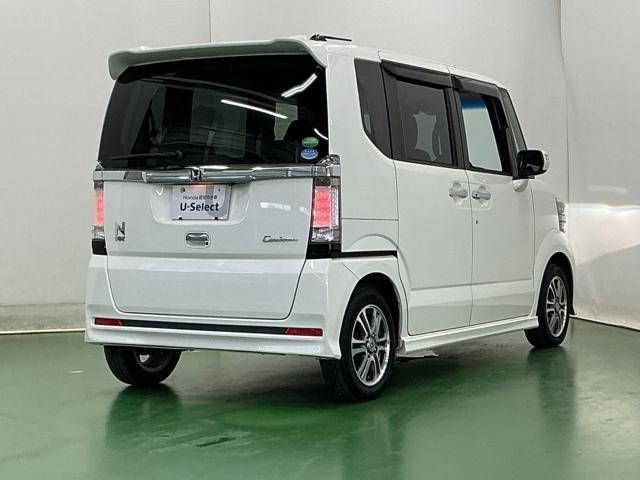 Ｎ－ＢＯＸカスタム ＧＳＳパッケージ　ナビ　Ｒカメラ　ブルートゥース　ワンセグ　両側パワ－スライドドア　整備記録簿　スマ－トキ－　Ｂカメ　ＥＴＣ付き　エアコン　ＥＳＣ　Ａ－ＳＴＯＰ　盗難防止システム　パワーウィンドウ　ＤＶＤ　ＡＢＳ（8枚目）