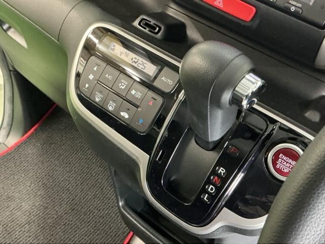 Ｎ－ＢＯＸカスタム ＧＳＳパッケージ　ナビ　Ｒカメラ　ブルートゥース　ワンセグ　両側パワ－スライドドア　整備記録簿　スマ－トキ－　Ｂカメ　ＥＴＣ付き　エアコン　ＥＳＣ　Ａ－ＳＴＯＰ　盗難防止システム　パワーウィンドウ　ＤＶＤ　ＡＢＳ（15枚目）