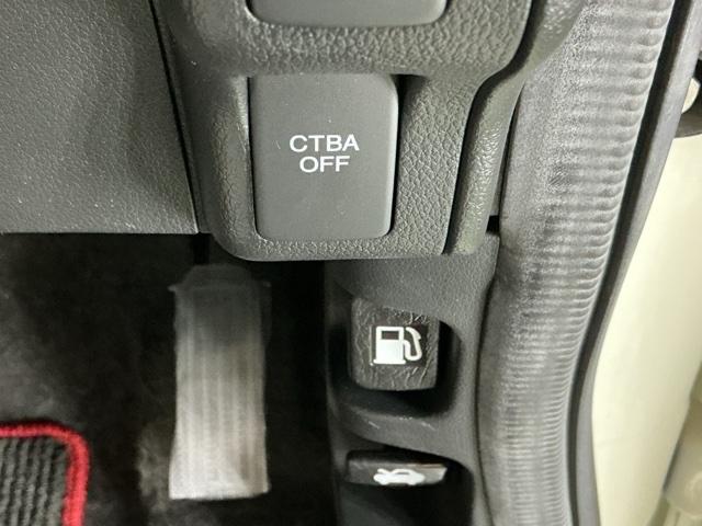 Ｎ－ＢＯＸカスタム ＧＳＳパッケージ　ナビ　Ｒカメラ　ブルートゥース　ワンセグ　両側パワ－スライドドア　整備記録簿　スマ－トキ－　Ｂカメ　ＥＴＣ付き　エアコン　ＥＳＣ　Ａ－ＳＴＯＰ　盗難防止システム　パワーウィンドウ　ＤＶＤ　ＡＢＳ（61枚目）