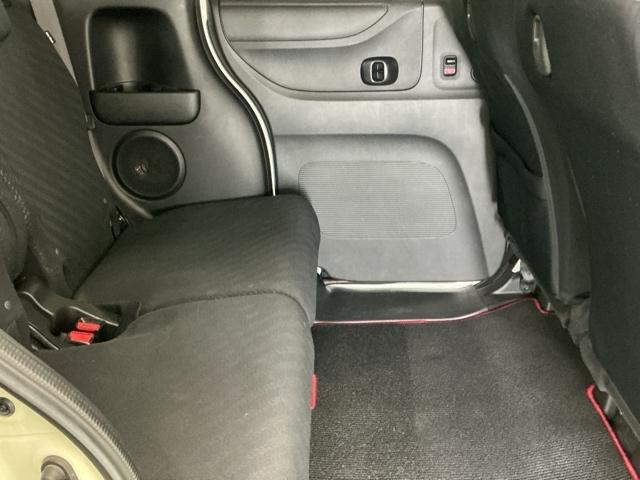 Ｎ－ＢＯＸカスタム ＧＳＳパッケージ　ナビ　Ｒカメラ　ブルートゥース　ワンセグ　両側パワ－スライドドア　整備記録簿　スマ－トキ－　Ｂカメ　ＥＴＣ付き　エアコン　ＥＳＣ　Ａ－ＳＴＯＰ　盗難防止システム　パワーウィンドウ　ＤＶＤ　ＡＢＳ（64枚目）