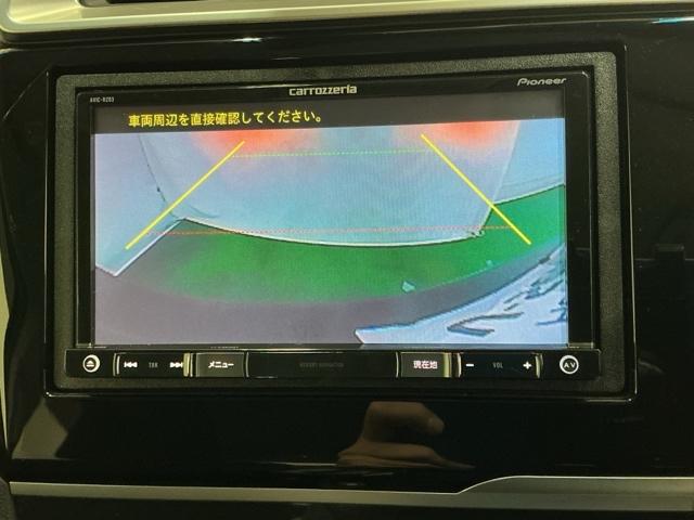 フィット １３Ｇ・Ｓパッケージ　Ｒカメラ　ナビ　ＣＤ　ＤＶＤ　ＥＴＣ　カーテンエアバッグ　キーレス　オートエアコン　Ｗエアバック　パワーステアリング　パワーウィンド　横滑り防止機能　ＬＥＤヘッドライト　整備点検記録簿　ワンセグ（12枚目）