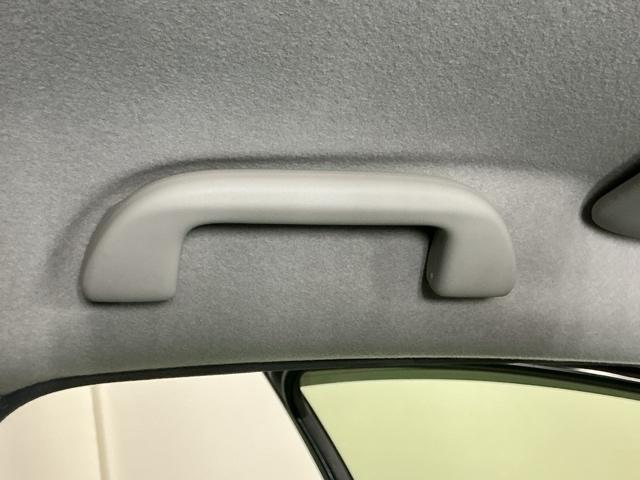 フィット １３Ｇ・Ｓパッケージ　Ｒカメラ　ナビ　ＣＤ　ＤＶＤ　ＥＴＣ　カーテンエアバッグ　キーレス　オートエアコン　Ｗエアバック　パワーステアリング　パワーウィンド　横滑り防止機能　ＬＥＤヘッドライト　整備点検記録簿　ワンセグ（45枚目）