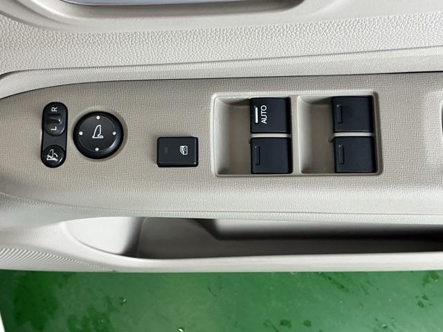 Ｎ－ＷＧＮ ＧＳＳコンフォートパッケージ　ナビ　Ｒカメラ　ブルートゥース　フルセグ　前席シートヒーター　パワーステアリング　スマートキー　エアコン　横滑り防止装置　パワーウインド　デュアルエアバッグ　イモビ　アイドリングストップ　ＡＢＳ（48枚目）