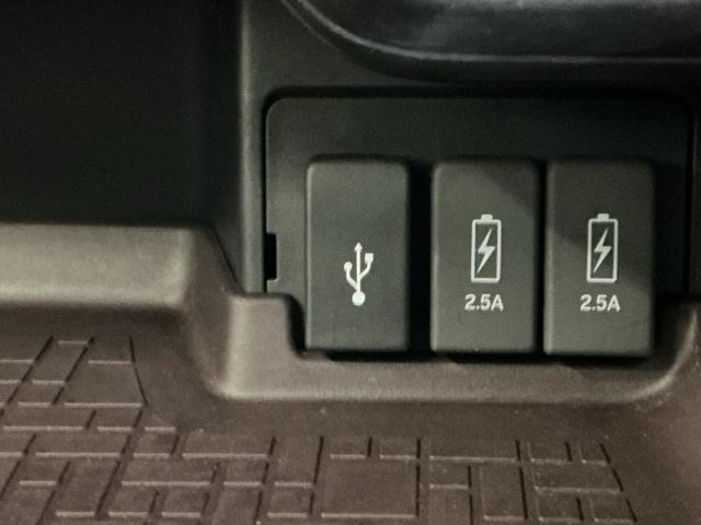 N-BOXカスタム L ドラレコ ナビ Rカメラ ブルートゥース 両席エアバック Bモニタ ブレーキサポート セキュリティー LEDランプ キーレスエントリー 記録簿 SRS 横滑り防止機能 片側電動両側スライドドア PW(20枚目)