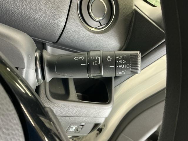 N-BOXカスタム L ドラレコ ナビ Rカメラ ブルートゥース 両席エアバック Bモニタ ブレーキサポート セキュリティー LEDランプ キーレスエントリー 記録簿 SRS 横滑り防止機能 片側電動両側スライドドア PW(27枚目)