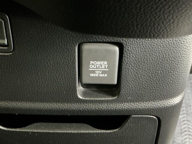 N-BOXカスタム L ドラレコ ナビ Rカメラ ブルートゥース 両席エアバック Bモニタ ブレーキサポート セキュリティー LEDランプ キーレスエントリー 記録簿 SRS 横滑り防止機能 片側電動両側スライドドア PW(56枚目)