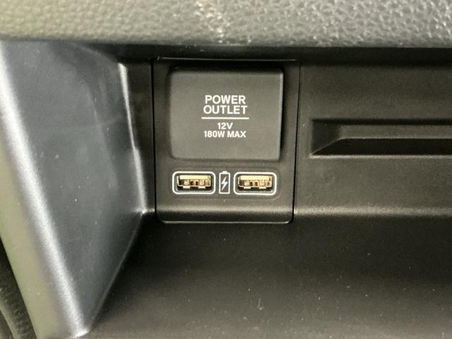 �Q�D�T�A���y�A�}���t�r�a�`���[�W���[���ځB�X�}�[�g�t�H���Ȃǂ̏[�d�ɂƂ��Ă��֗��ł�