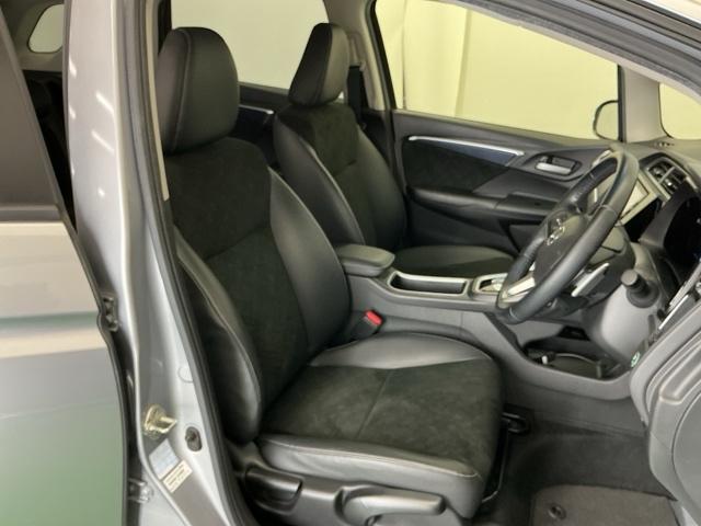 �V�[�g�\��͐�p�̃N���[�i�[�ł��ꂢ�ɃN���[�j���O���Ă��Đ����ɕۂ���Ă��܂�